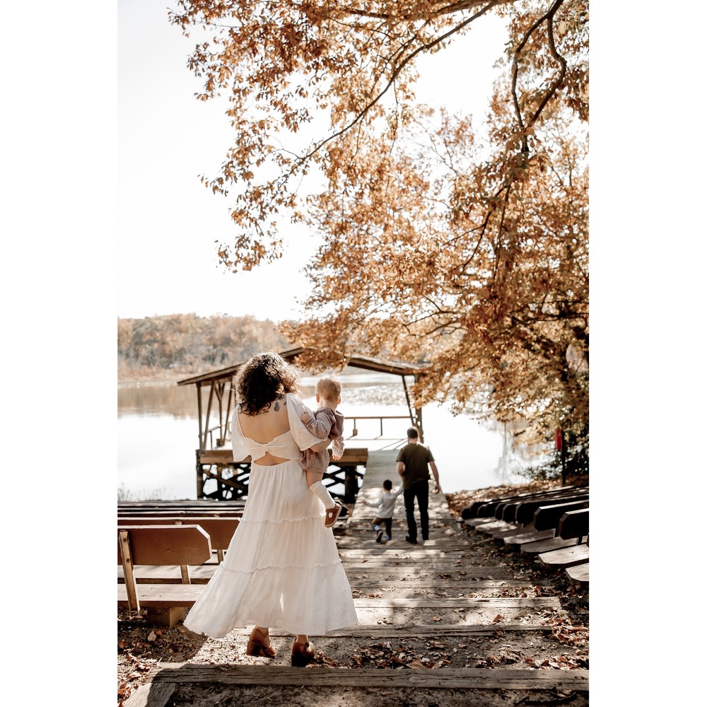 By Anthropologie Tiered Maxi Dress Flutter Sleeve Bow Back Embroidered White M - Picture 2 of 12